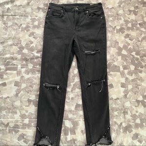 Black 🖤 FP Distressed Jeans